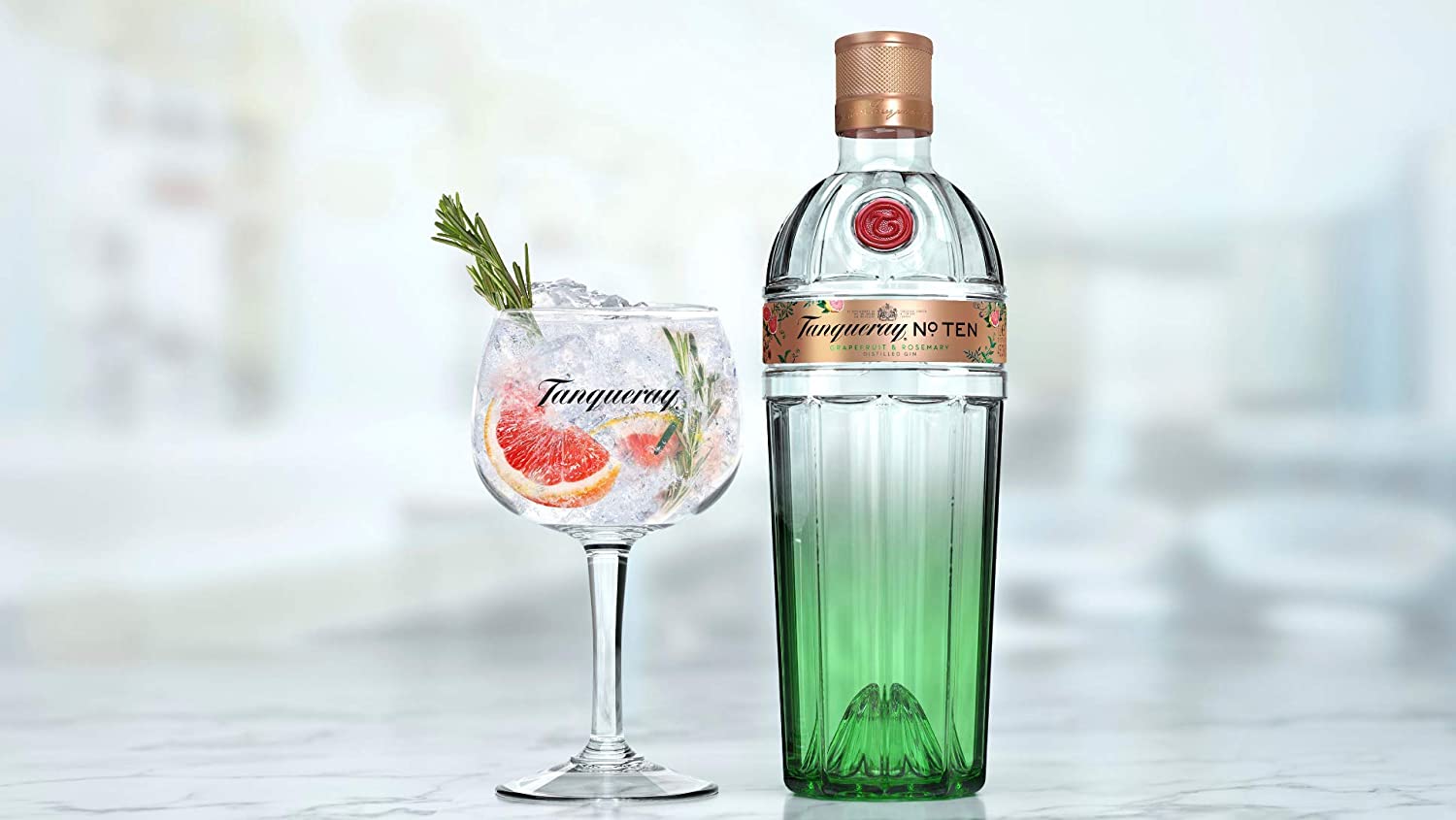 Tanqueray No.Ten Grapefruit and Rosemary 